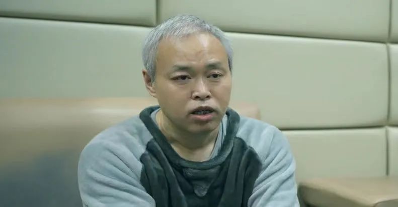 1207_164450_932.jpg 1207_164450_932.jpg